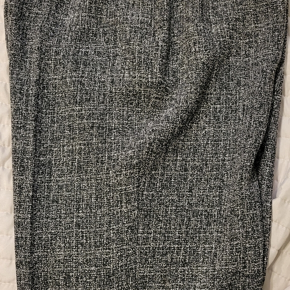 NORTONMCNAUGHTON 2-Piece Suit - Picture 12 of 12